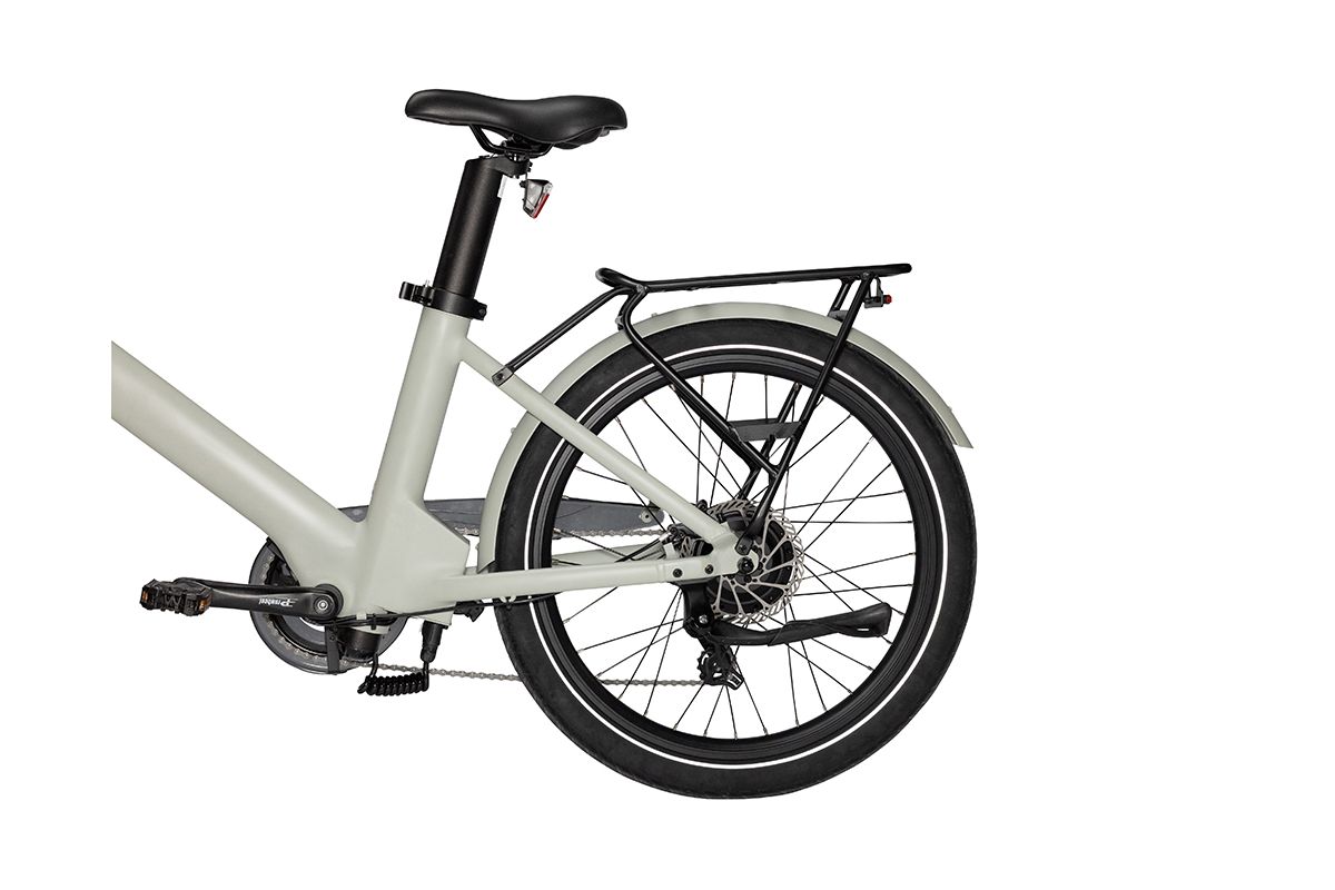 Avec ce vélo électrique pliable à moins de 600 euros, se déplacer a  rarement été aussi